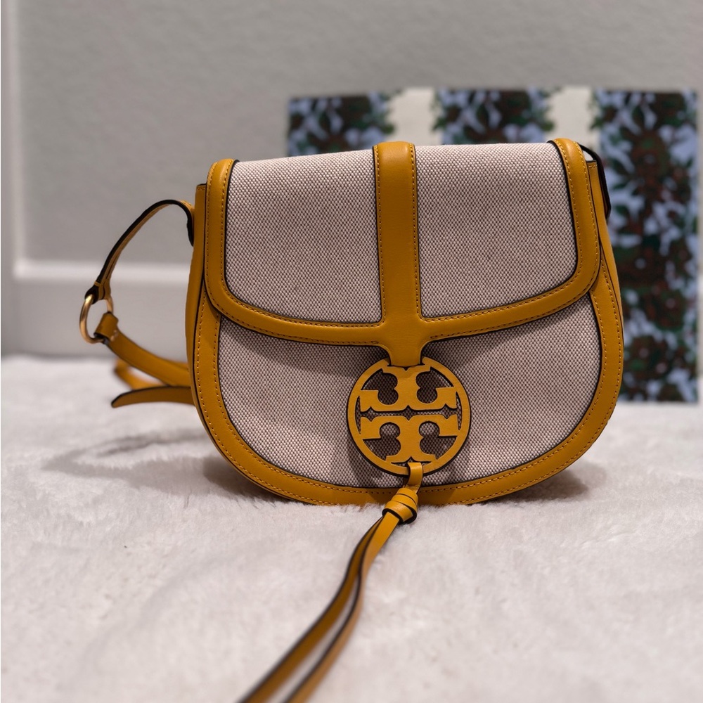 Tory Burch Miller Canvas Quadrant Saddle Bag - Picture 2 of 4